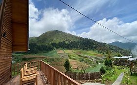 Satha Private Villa Dieng