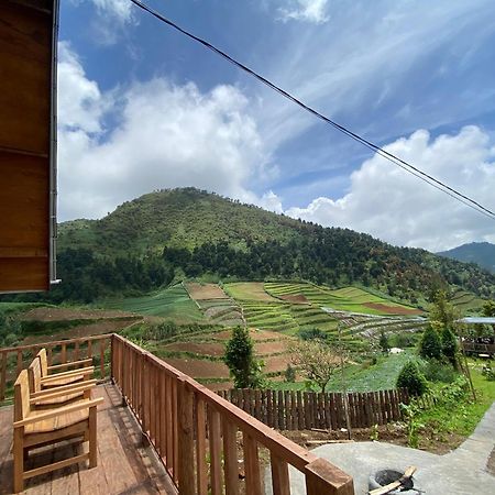 Satha Private Villa Dieng Banjarnegara Bagian luar foto