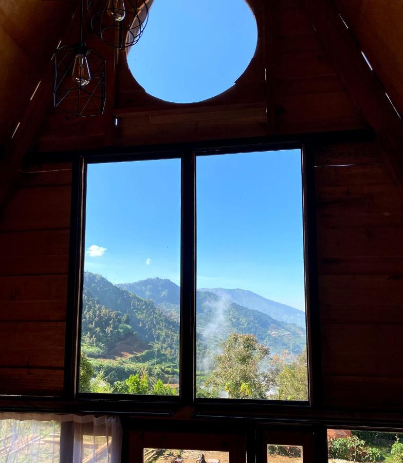 Satha Private Villa Dieng Banjarnegara Bagian luar foto