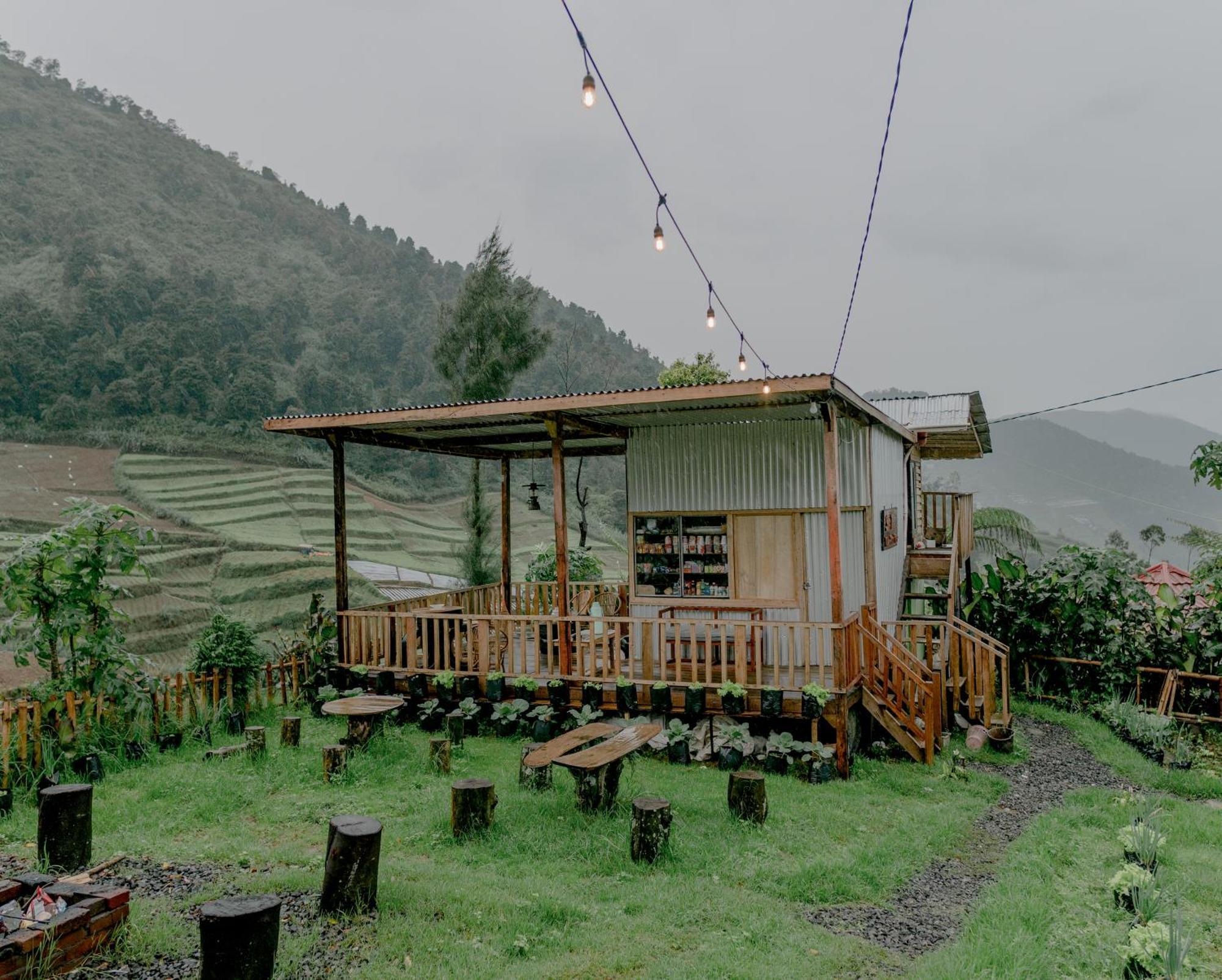 Satha Private Villa Dieng Banjarnegara Bagian luar foto